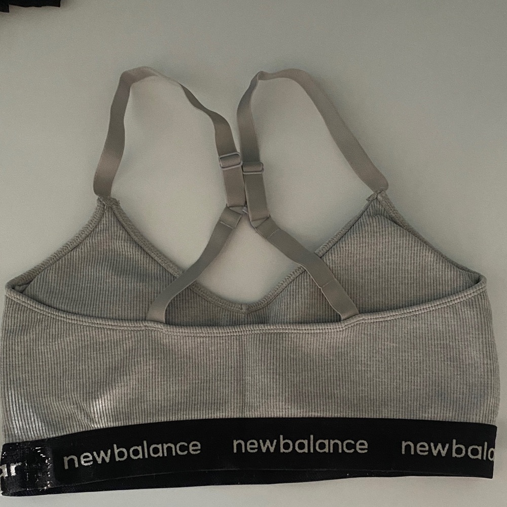 New Balance Light Gray Sports Bra with Black Band - Picture 2 of 2
